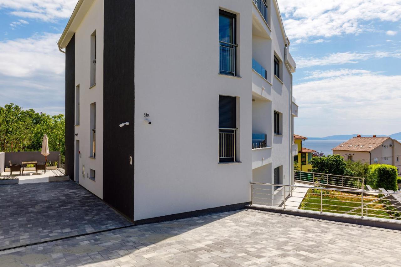 Apartment "Villa M" Kostrena Eksteriør billede