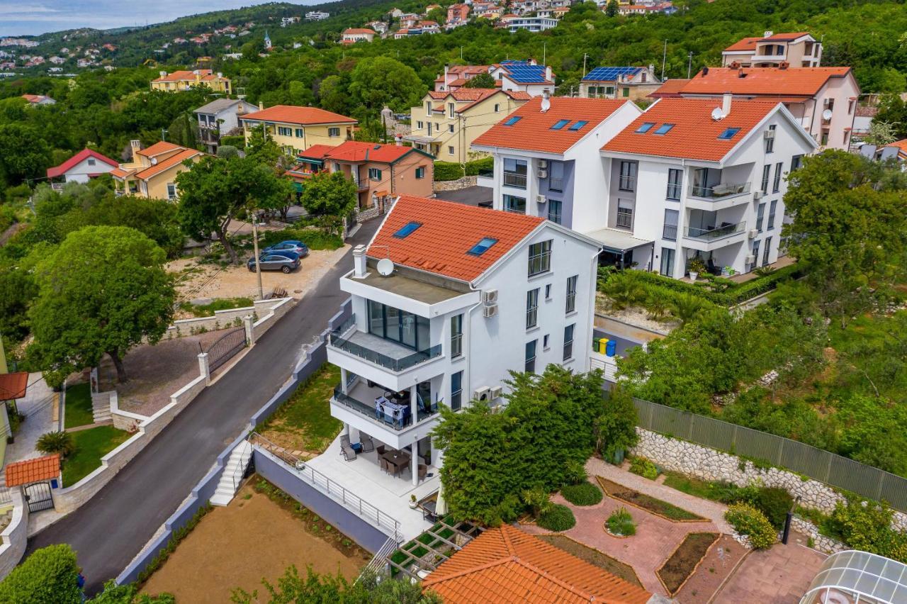 Apartment "Villa M" Kostrena Eksteriør billede