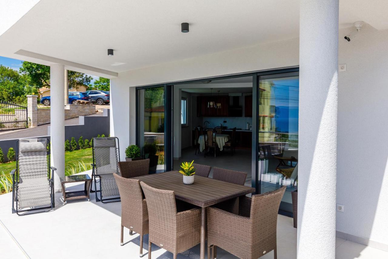 Apartment "Villa M" Kostrena Eksteriør billede